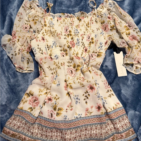 Shirt Bundle - Large ✨ - Picture 5 of 12